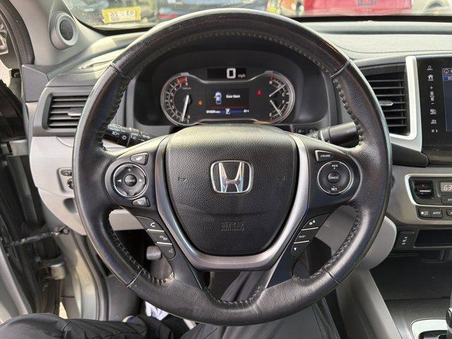 Photo of 2017 Green Honda Ridgeline