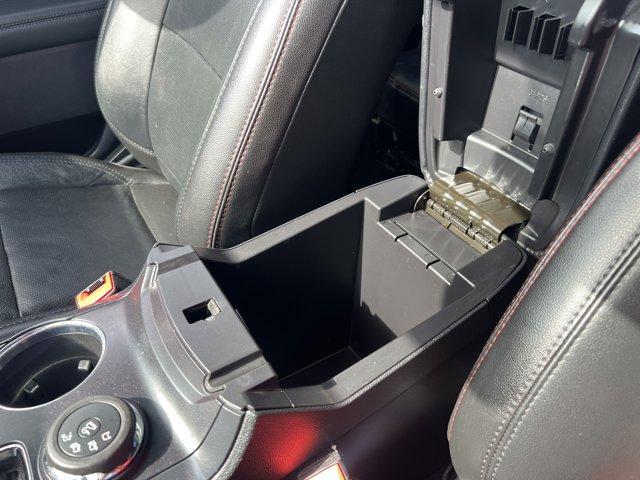 Photo of 2018 Black Ford Explorer
