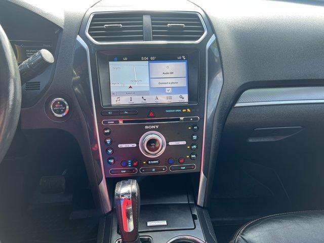 Photo of 2018 Black Ford Explorer