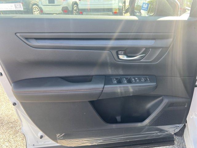 Photo of 2026 Platinum White Pearl Honda CR-V Hybrid