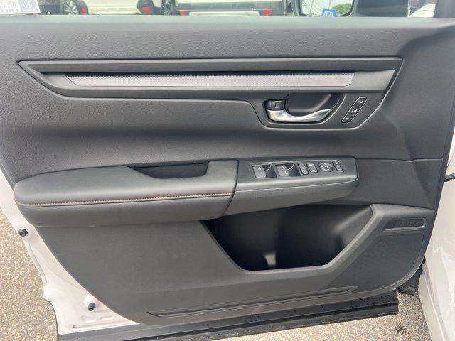 Photo of 2026 White Honda CR-V Hybrid