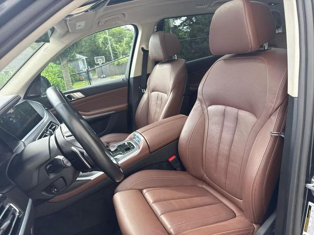 Photo of 2022 Arctic Grey Metallic BMW X7
