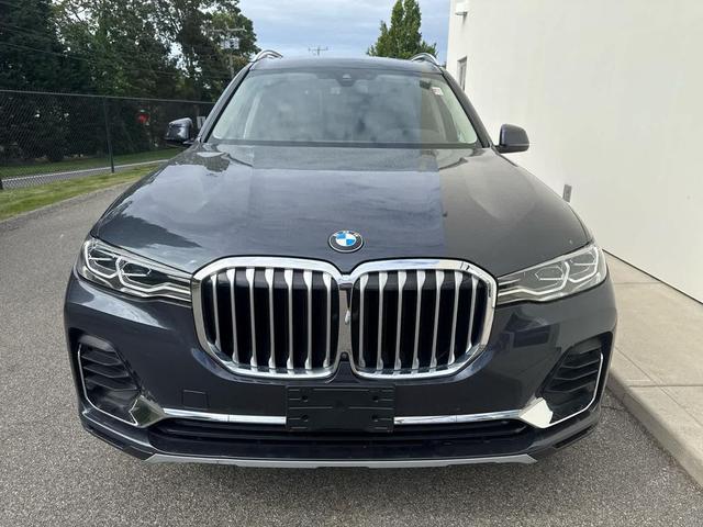 Photo of 2022 Arctic Grey Metallic BMW X7