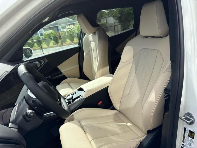 Photo of 2026 Mineral White Metallic BMW X3