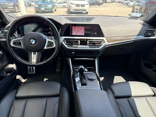 Photo of 2022 Black Sapphire Metallic BMW 330