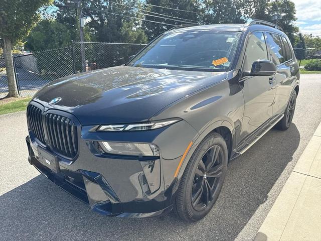 Photo of 2024 Black Sapphire Metallic BMW X7
