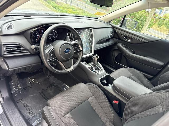 Photo of 2022 Ice Silver Metallic Subaru Outback