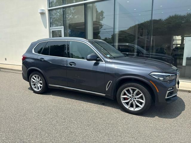 Photo of 2020 Arctic Gray Metallic BMW X5
