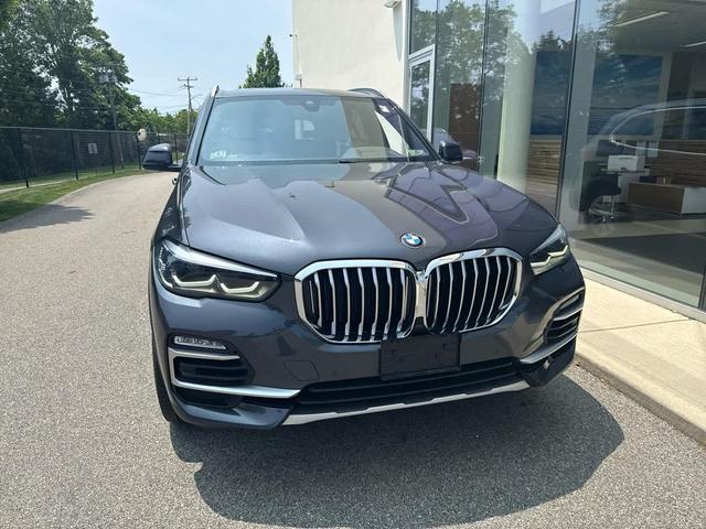 Photo of 2020 Arctic Gray Metallic BMW X5