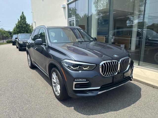Photo of 2020 Arctic Gray Metallic BMW X5