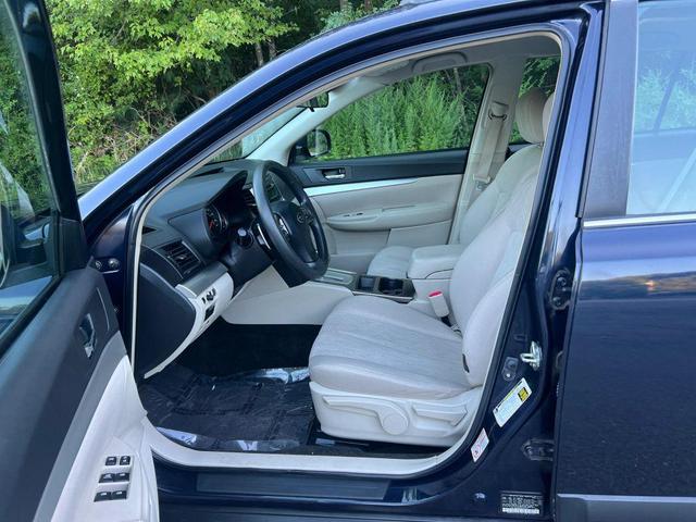 Photo of 2013 Blue Subaru Outback