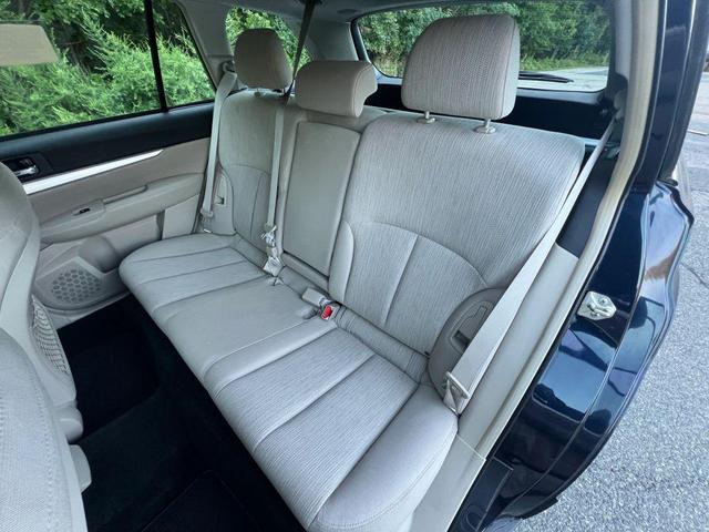 Photo of 2013 Blue Subaru Outback