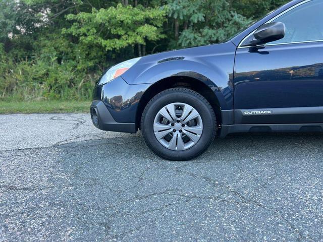 Photo of 2013 Blue Subaru Outback