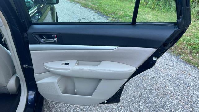 Photo of 2013 Blue Subaru Outback