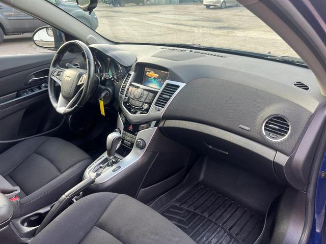 Photo of 2013 Blue Chevrolet Cruze