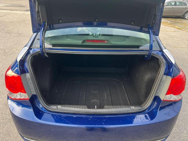 Photo of 2013 Blue Chevrolet Cruze