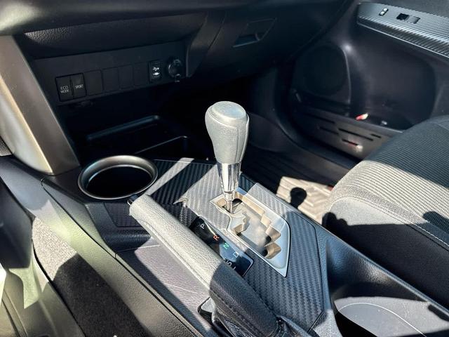 Photo of 2015 Pyrite Mica Toyota RAV4