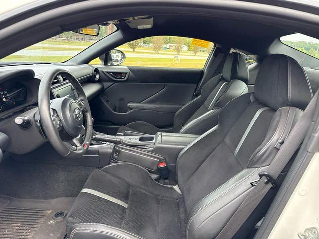 Photo of 2023 Halo Toyota GR86