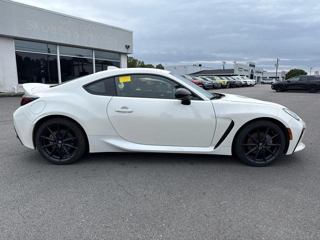 Photo of 2023 Halo Toyota GR86