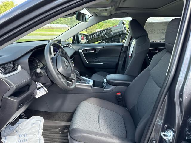 Photo of 2025 Magnetic Gray Metallic Toyota RAV4