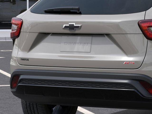 Photo of 2026 Summit White Chevrolet Trax