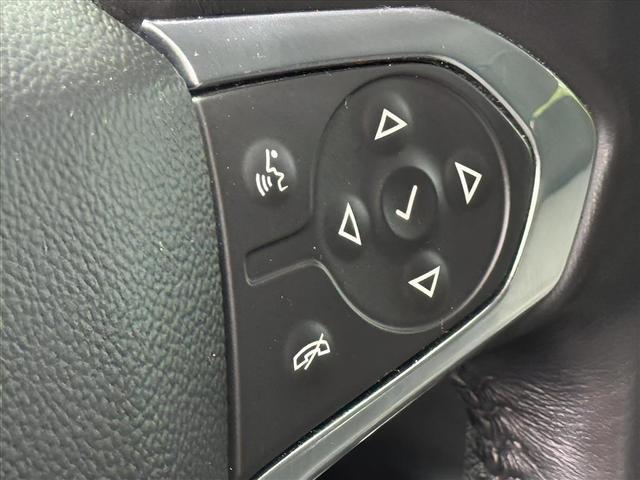 Photo of 2019 Silver Ice Metallic Chevrolet Traverse