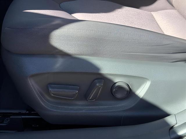 Photo of 2021 Midnight Black Metallic Toyota Camry