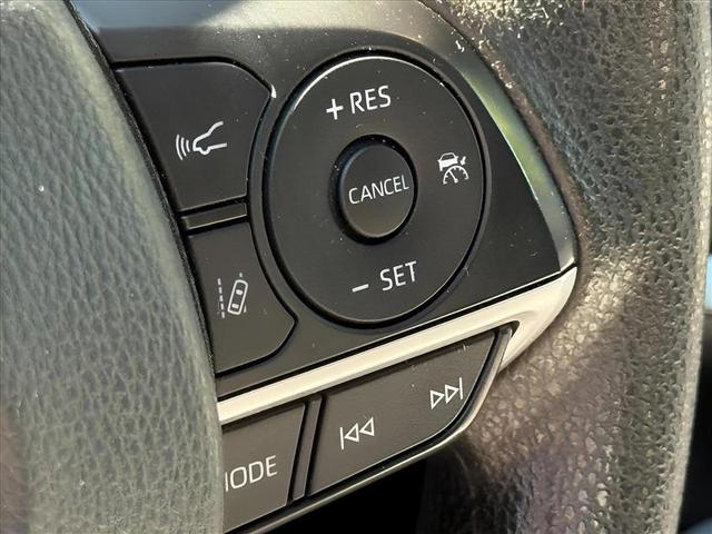 Photo of 2021 Midnight Black Metallic Toyota Camry