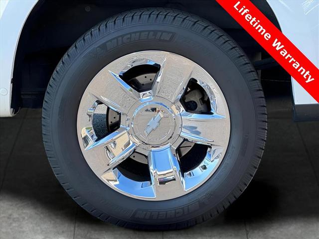Photo of 2020 White Chevrolet Silverado 1500