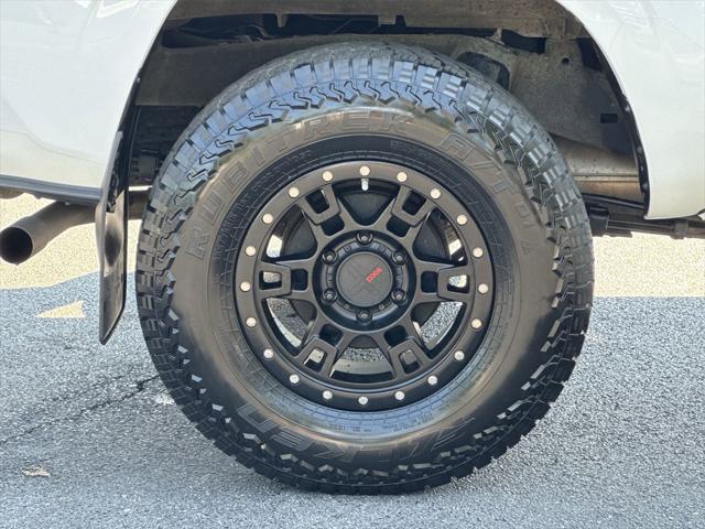 Photo of 2023 Ice Toyota Tacoma