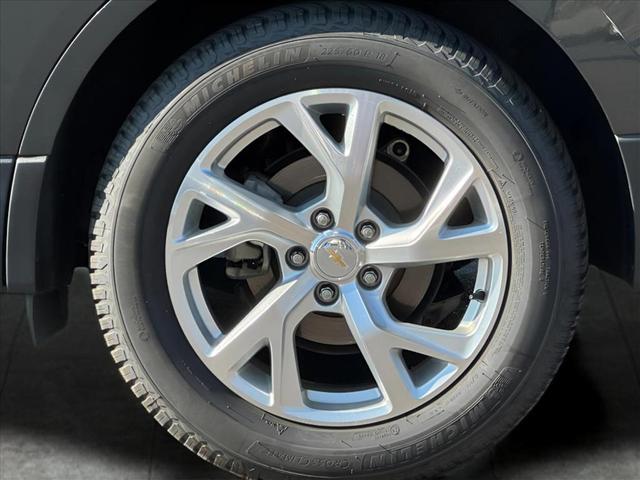 Photo of 2020 Nightfall Gray Metallic Chevrolet Equinox