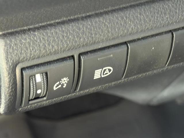 Photo of 2025 Ruby Flare Pearl Toyota Corolla