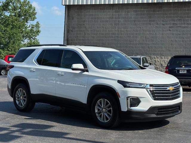 Photo of 2023 Summit White Chevrolet Traverse