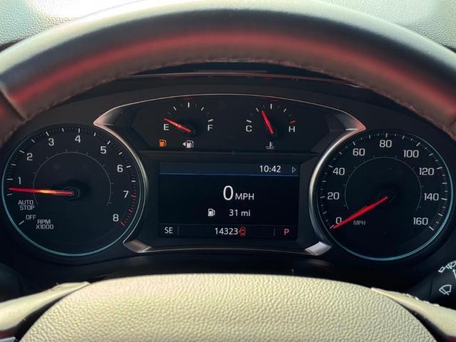 Photo of 2023 Summit White Chevrolet Traverse