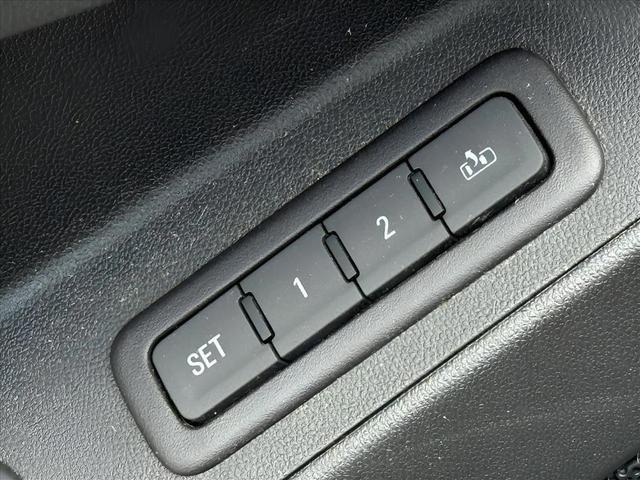 Photo of 2019 Pacific Blue Metallic Chevrolet Equinox