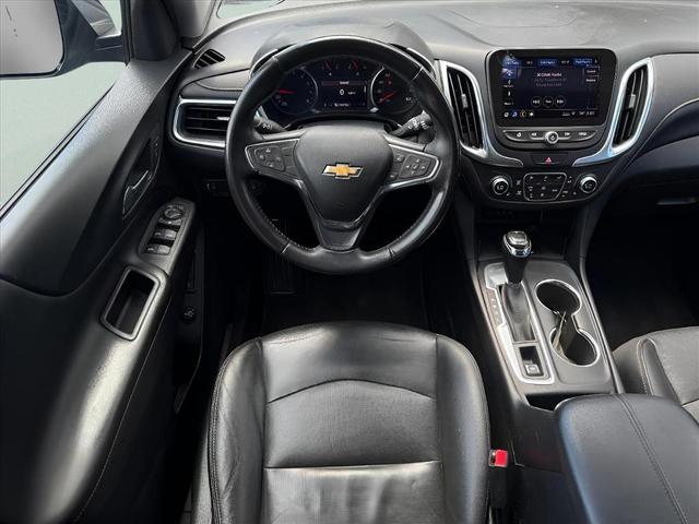 Photo of 2019 Pacific Blue Metallic Chevrolet Equinox