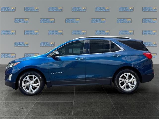 Photo of 2019 Pacific Blue Metallic Chevrolet Equinox