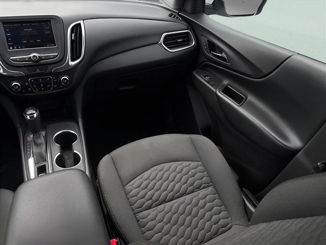 Photo of 2020 Summit White Chevrolet Equinox