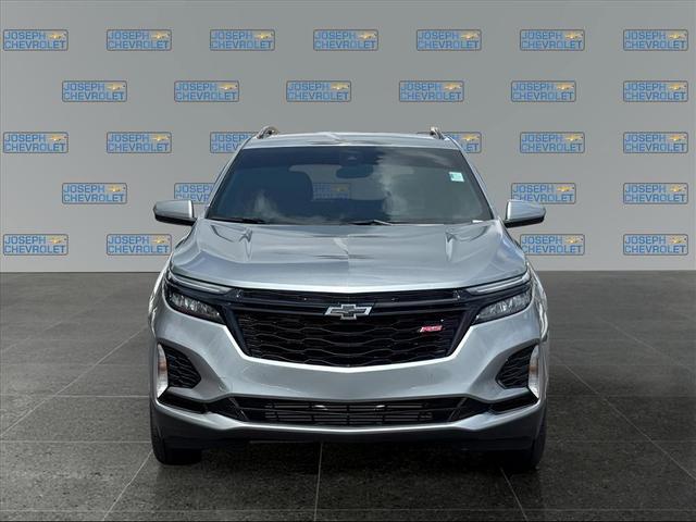 Photo of 2024 Sterling Gray Metallic Chevrolet Equinox