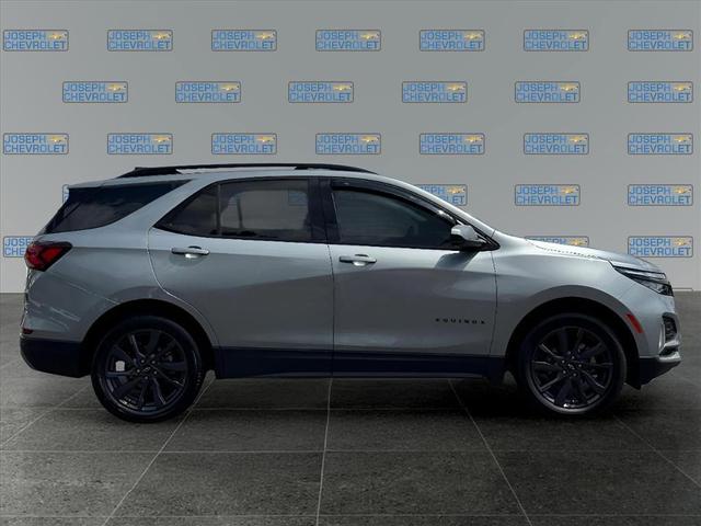 Photo of 2024 Sterling Gray Metallic Chevrolet Equinox