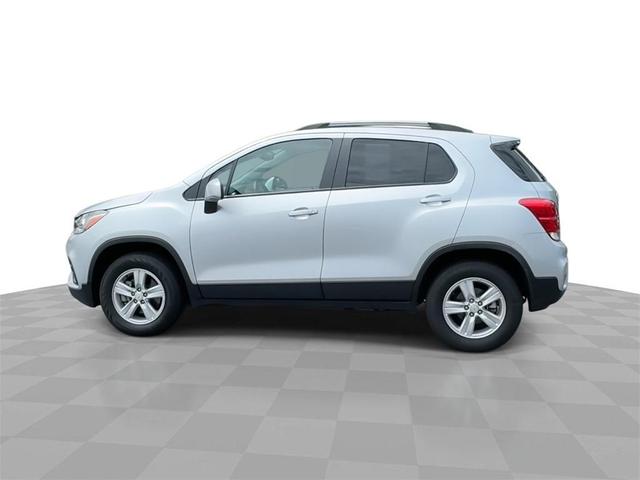 Photo of 2022 Silver Ice Metallic Chevrolet Trax