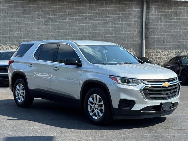 Photo of 2019 Silver Ice Metallic Chevrolet Traverse