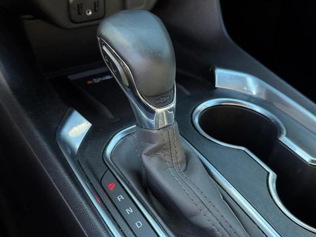 Photo of 2023 Silver Sage Chevrolet Traverse