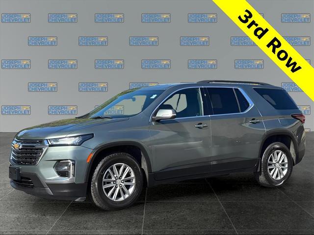 Photo of 2023 Silver Sage Chevrolet Traverse