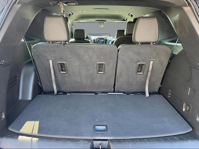 Photo of 2023 Silver Sage Chevrolet Traverse