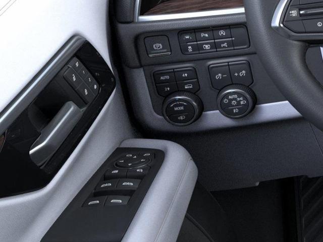 Photo of 2025 Sterling Gray Metallic Chevrolet Suburban