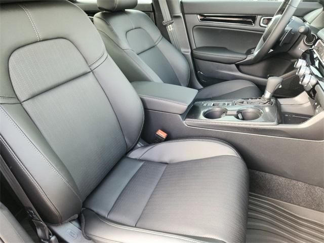 Photo of 2025 Platinum White Pearl Honda Civic Hybrid