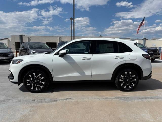 Photo of 2026 Platinum White Pearl Honda HR-V