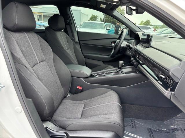 Photo of 2025 Platinum White Pearl Honda Accord Hybrid