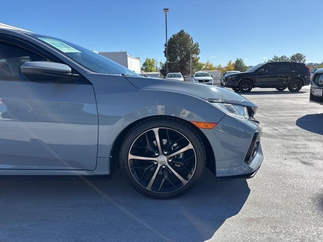 Photo of 2021 Gray Honda Civic